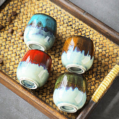 Artful Tea Cups with Brush-Strokes-Effect