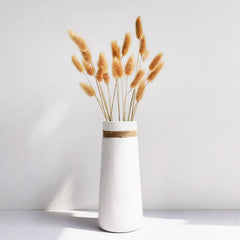 Chic Nordic Vase: Minimalist Beauty with a String of Elegance