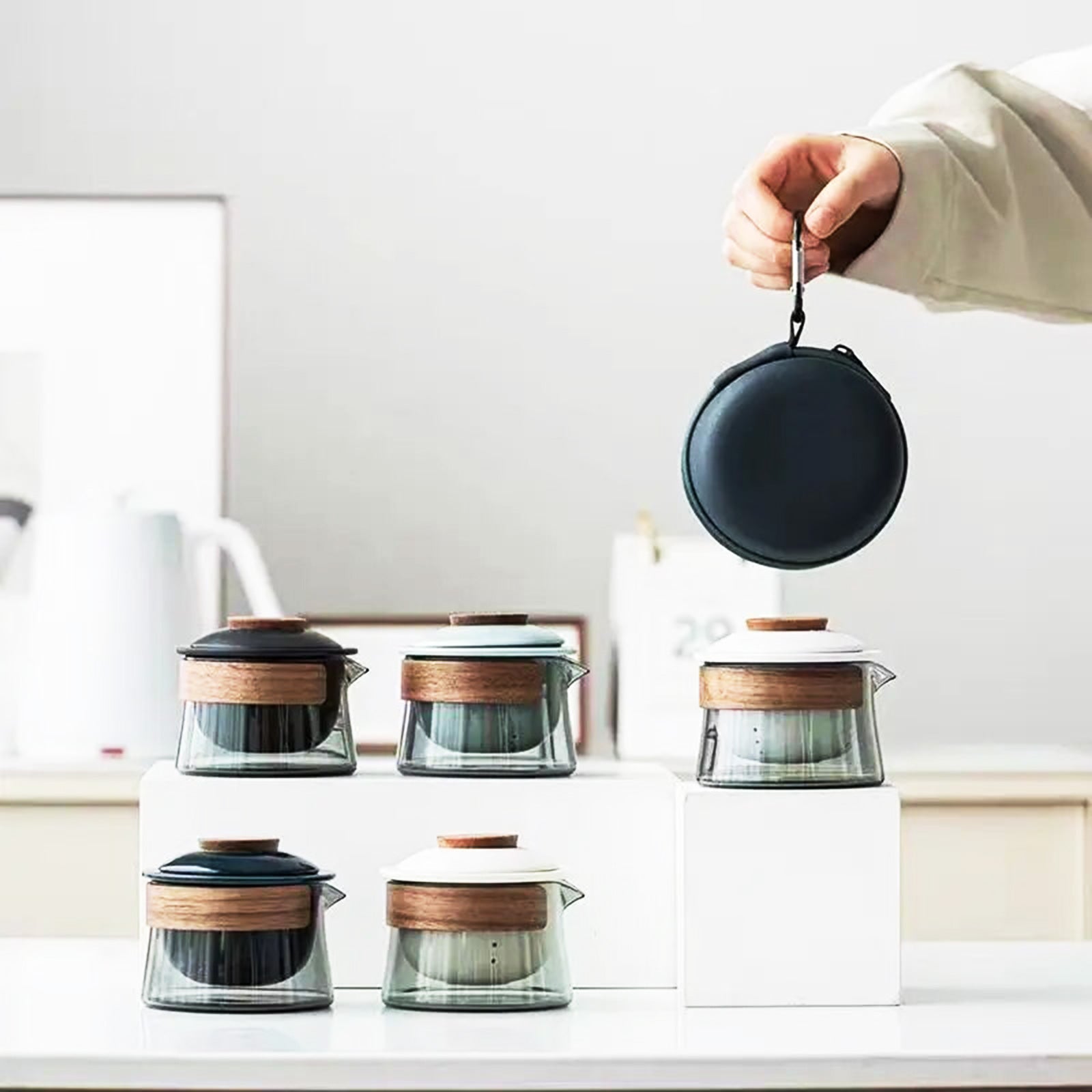 Chic Zen Elegance: Portable Tea Set for Modern Tea Enthusiasts