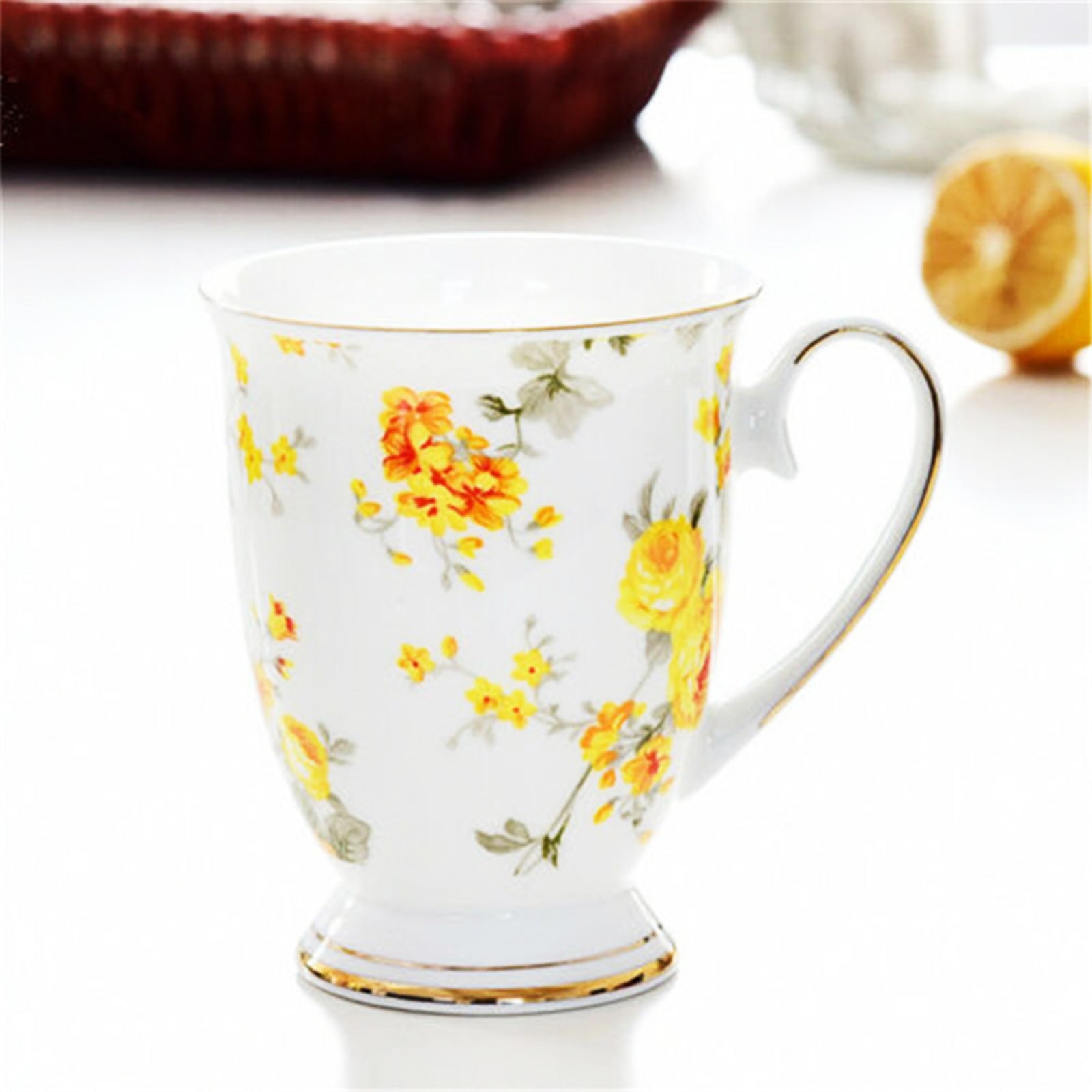 Classic Elegance: Porcelain Mugs with Stunning Hand-Drawn Floral Designs