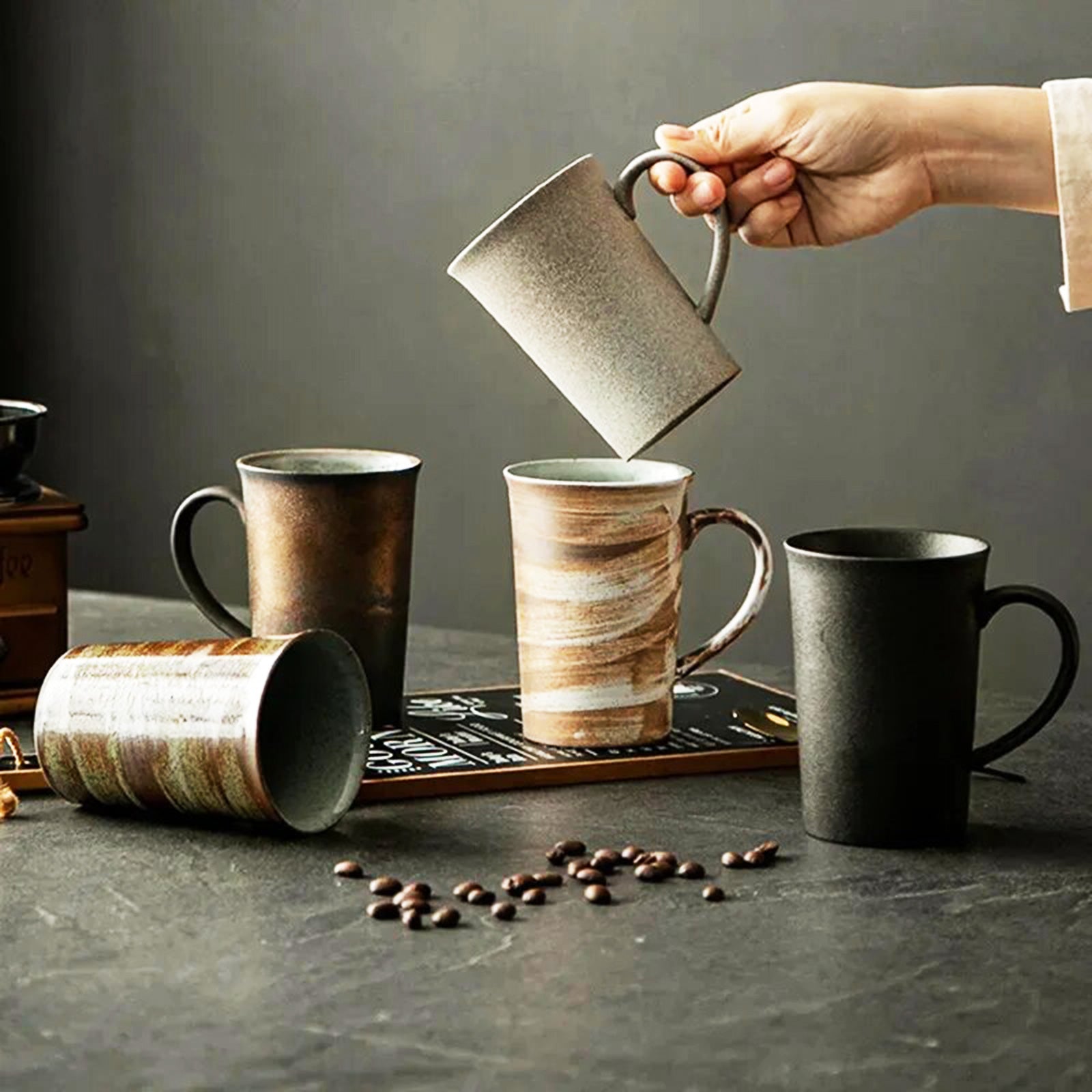 Elegant Retro Coffee Mugs with Artistic Touch