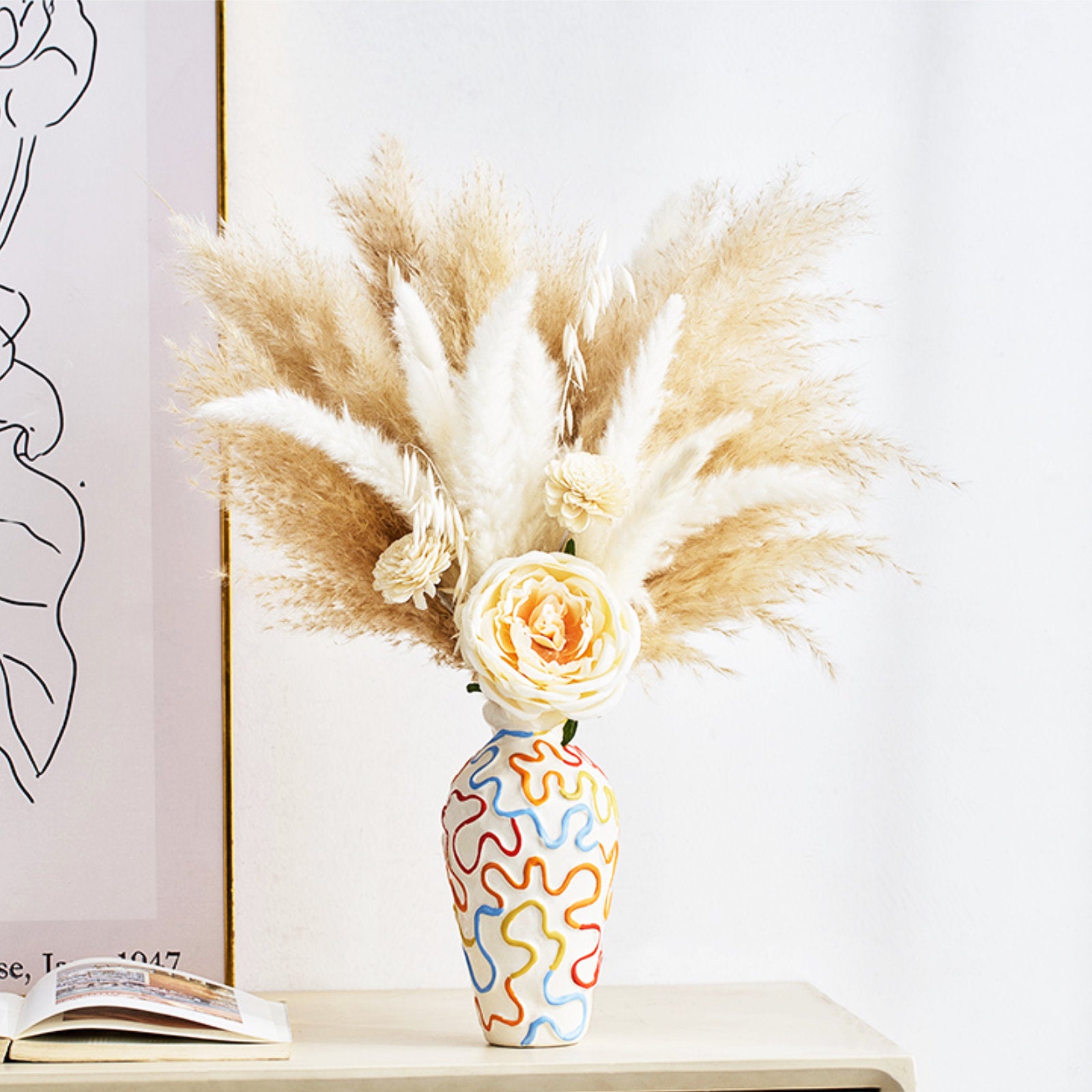 Modern Minimalist Artistic Vases – Subtle, Eye-Catching Decor for Any Room