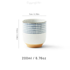 Timeless Elegance: Eastern-Style Tea Cups with Three-Color Design