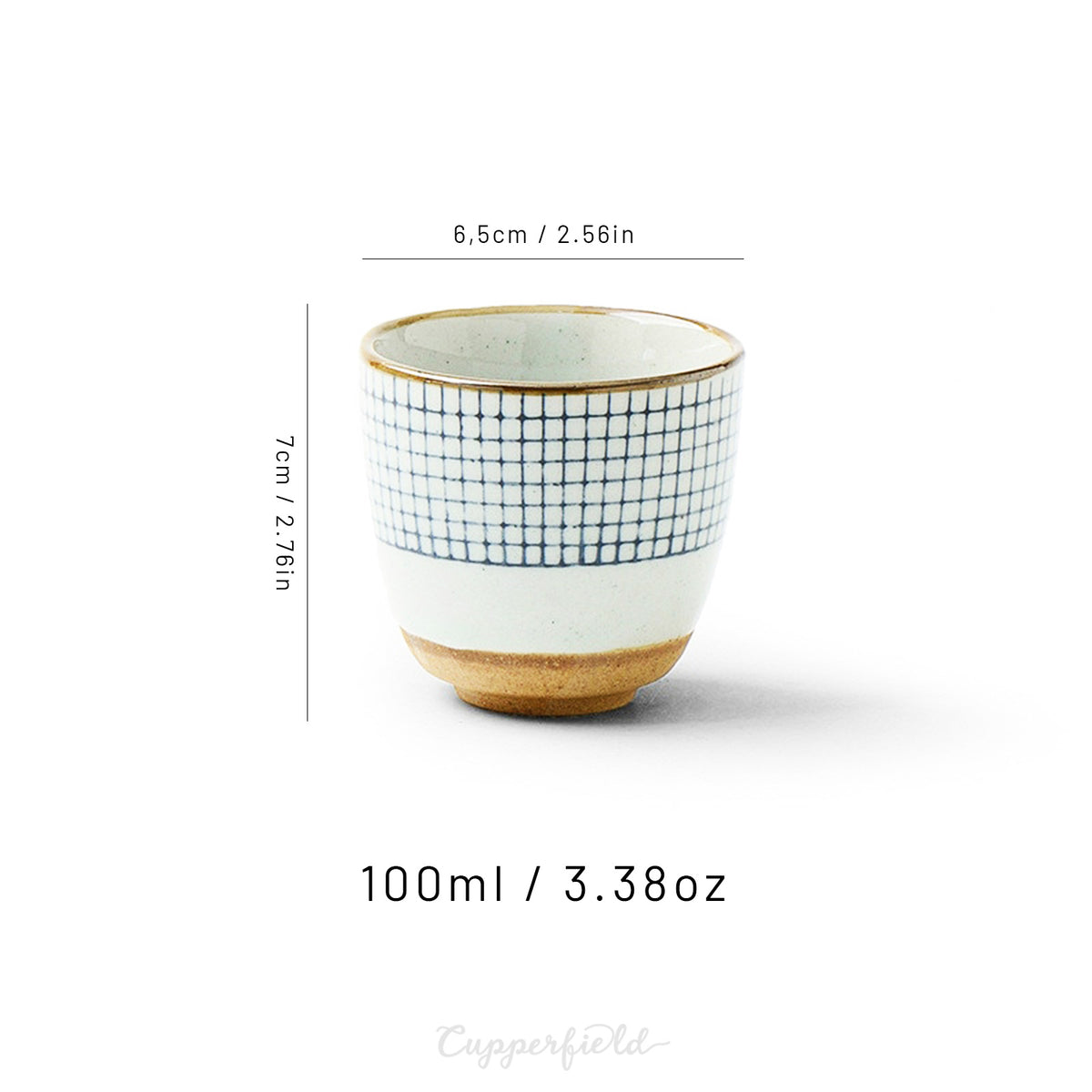 Timeless Elegance: Eastern-Style Tea Cups with Three-Color Design