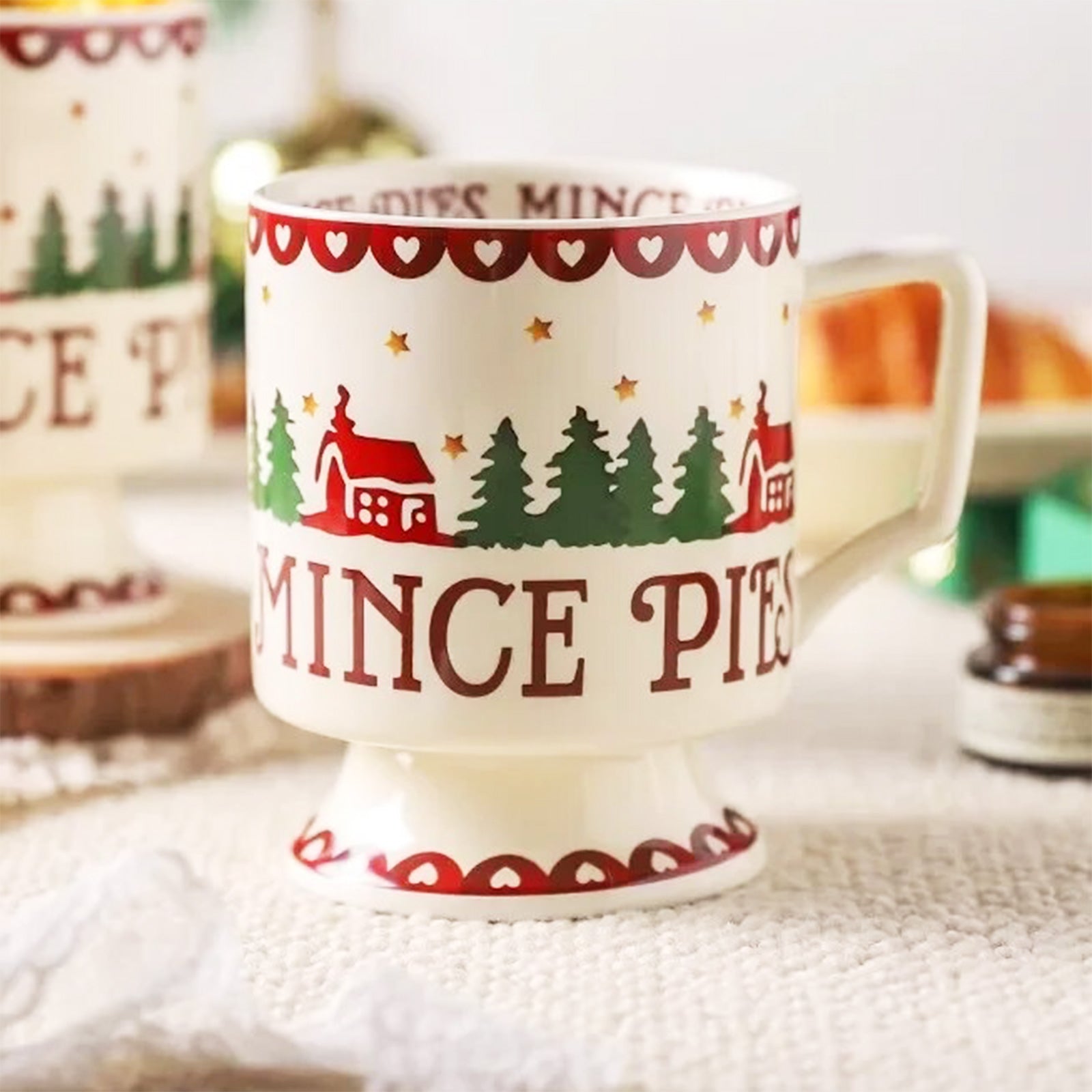 Quirky Goblet Christmas Mugs for Cheerful Celebrations!