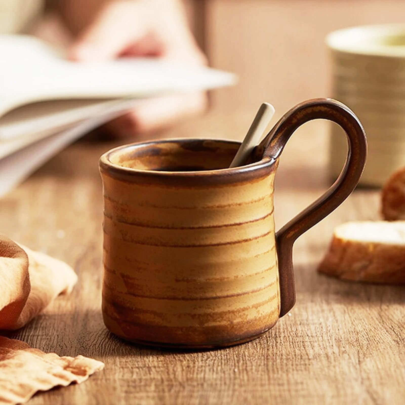 Retro Japanese Mugs with Ribs and Cute Curled Ear