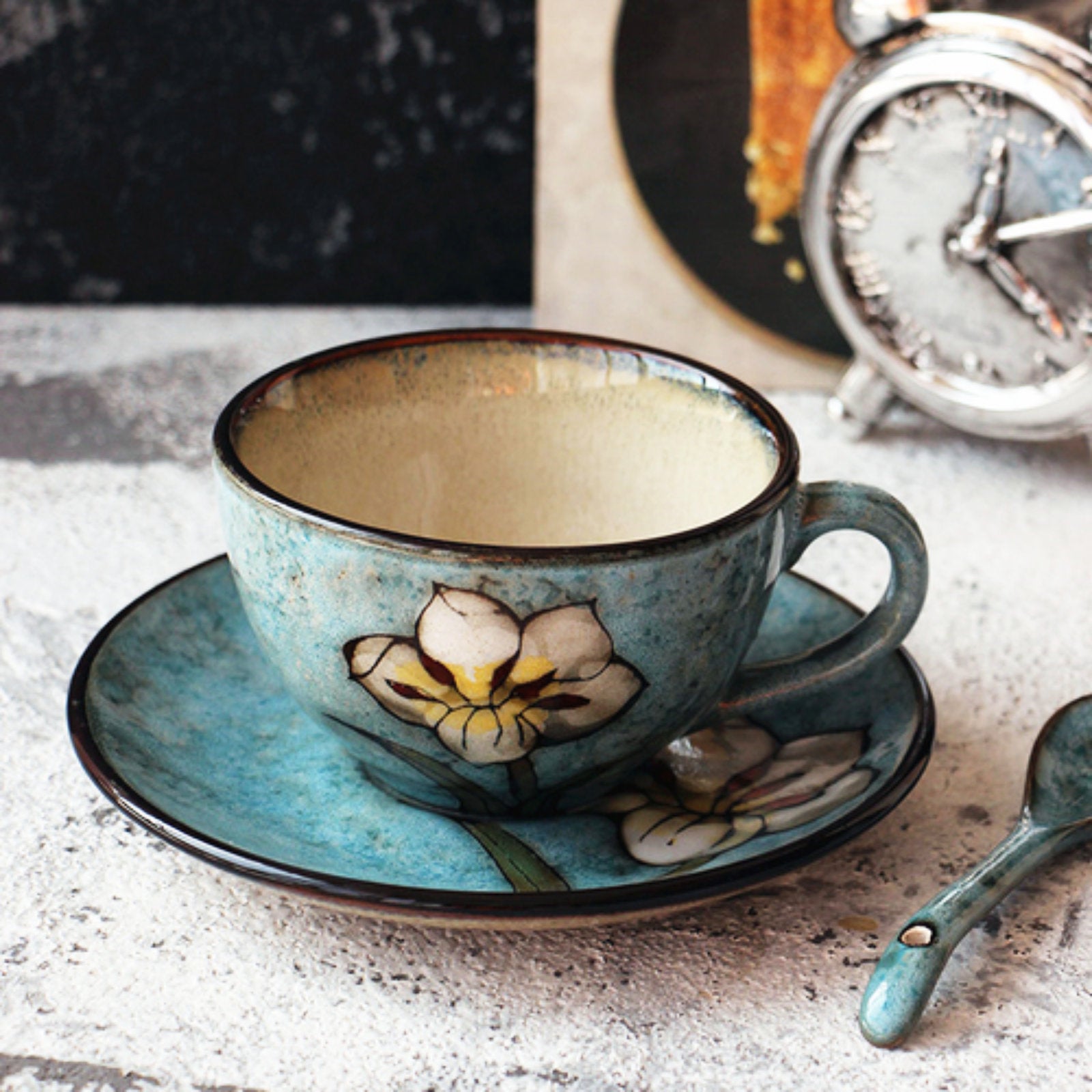 Rustic Flower-Themed Ceramic Tea Cup Set with Textured Finish and Spoon