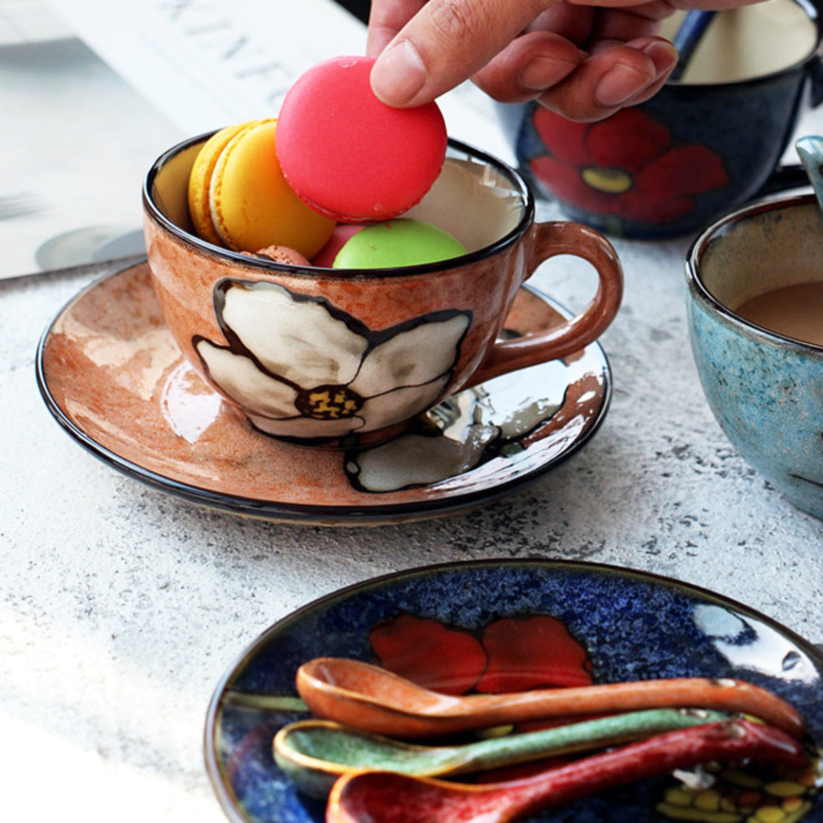 Rustic Flower-Themed Ceramic Tea Cup Set with Textured Finish and Spoon