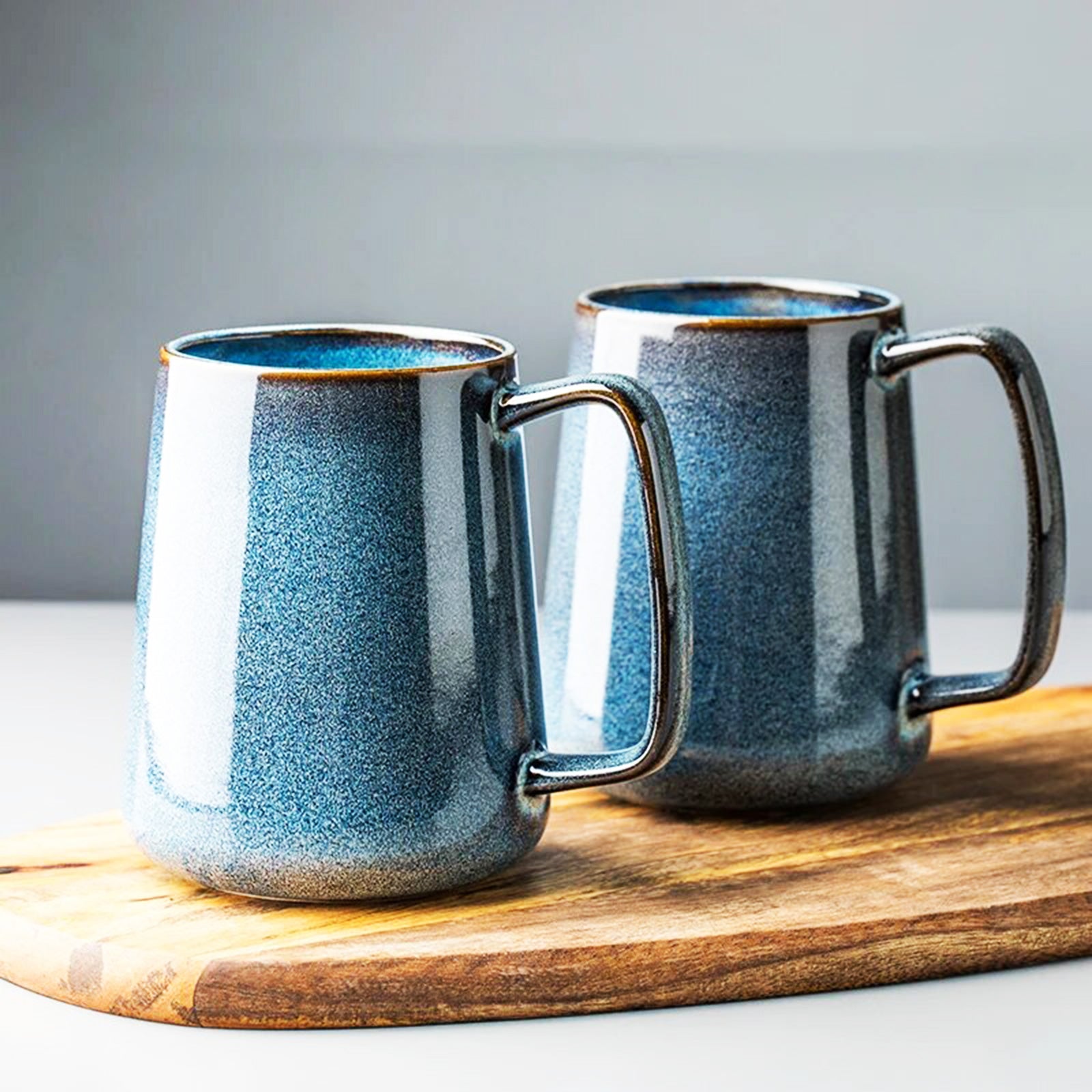Super-sized Mugs with Handy Four-Finger Grip