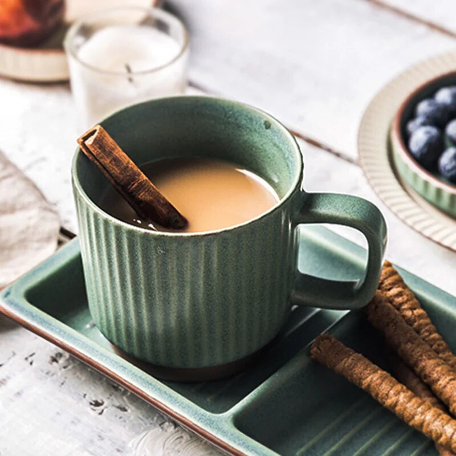 Timeless Retro Mugs for a Touch of Vintage Elegance