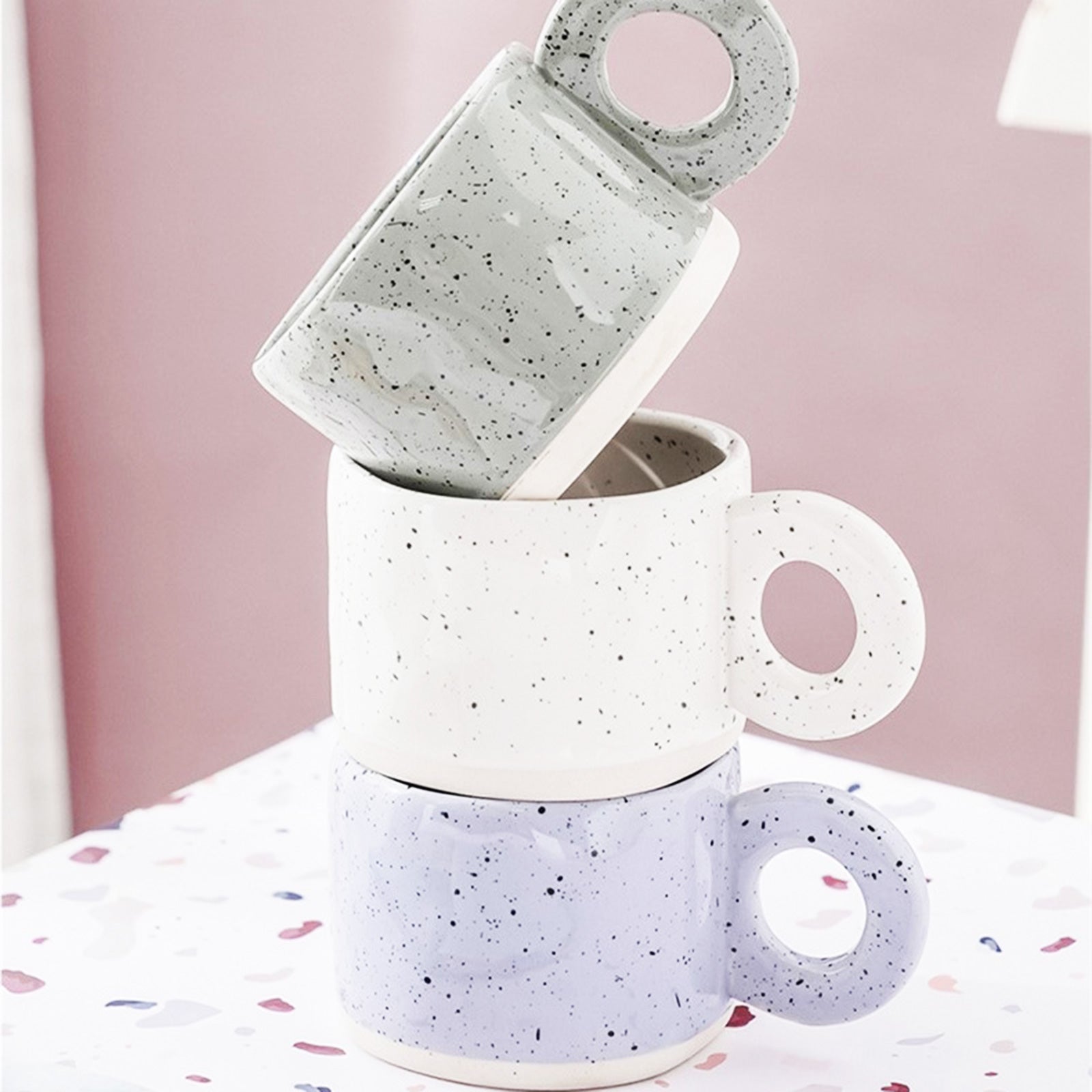 Pastel-Colored Nordic Coffee Mugs to Warm Up Your Mornings (3 styles)