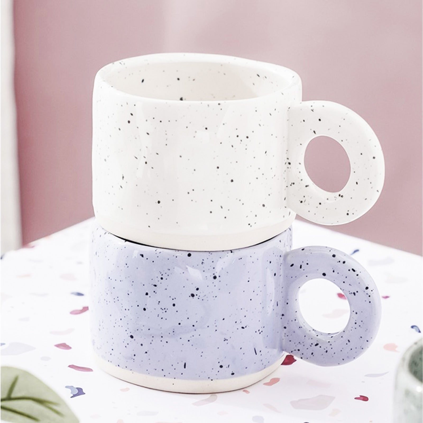 Pastel-Colored Nordic Coffee Mugs to Warm Up Your Mornings (3 styles)