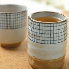 Timeless Elegance: Eastern-Style Tea Cups with Three-Color Design